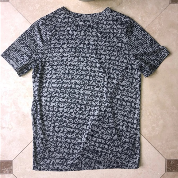 Boys Nike Shirt - Youth L - Picture 4 of 4